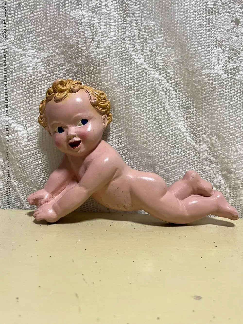 Vintage Chalkware Crawling Baby Wall Plaque 1940s -1950s